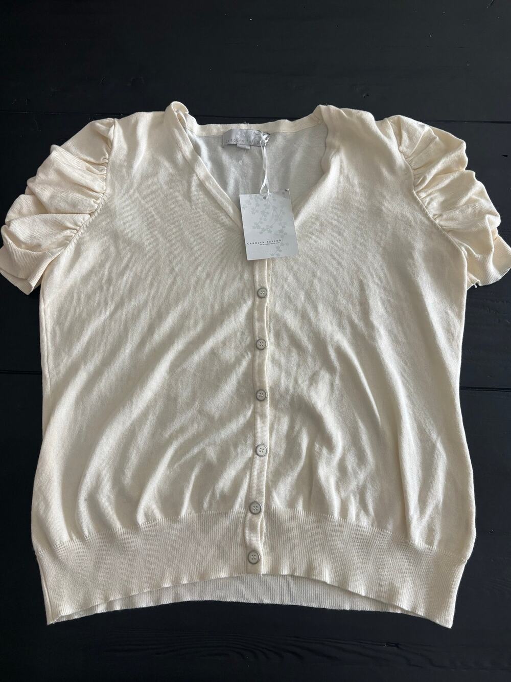 Carolyn Taylor short sleeve cardigan NWT L